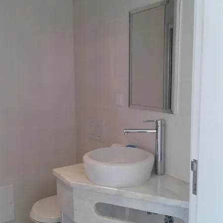 Bay View Apartament *