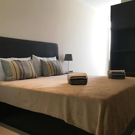 Bay View Apartament *